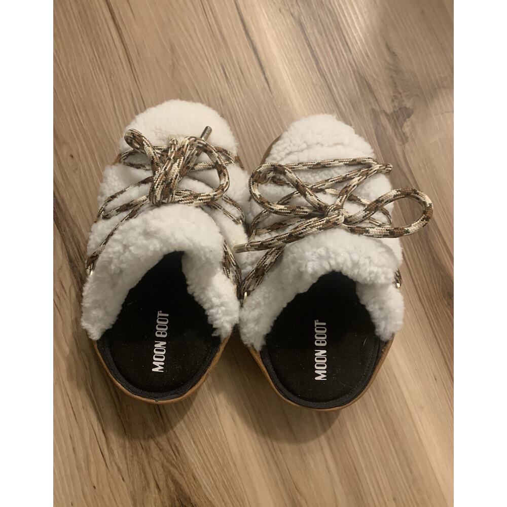 MOON BOOT Shearling and suede slip-on 7